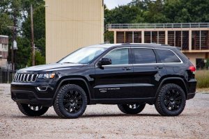 Jeep Grand Cherokee Suspension Lift Kit - Rough Country - 2.5 Inch Lift Kit | N3 Struts - '11-'15 Jeep Grand Cherokee Suspension Lift Kit - Rough Country - 2.5 Inch Lift Kit | N3 Struts - '11-'15